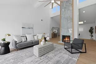 94 Kingston Ct W, Coronado, CA 92118 - Photo 22