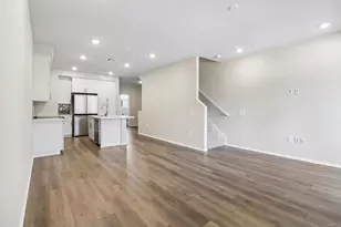 565 Toledo Way Pacifica Dr, Oceanside, CA 92057 - Photo 6