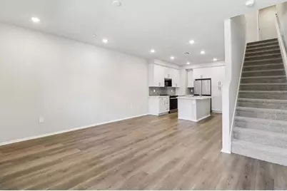 565 Toledo Way Pacifica Drive #161, Oceanside, CA 92057 - Photo 4
