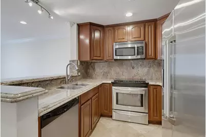 8889 Caminito Plaza Centro #7319, San Diego, CA 92122 - Photo 4