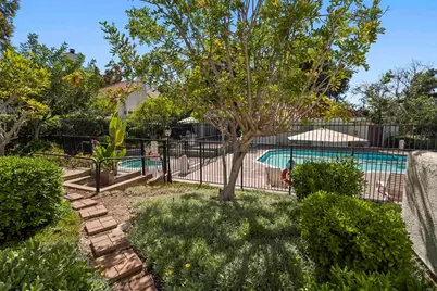4620 Villas Dr, Bonita, CA 91902 - Photo 14