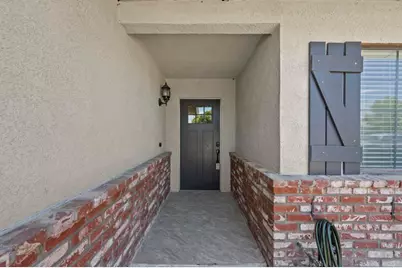 255 Cavendish Drive, Hemet, CA 92545 - Photo 4