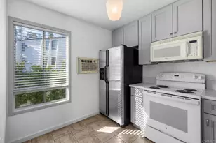 7506 Parkway Dr, La Mesa, CA 91942 - Photo 16