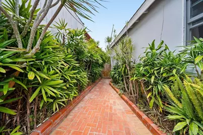 880 Tarento Drive, San Diego, CA 92106 - Photo 34