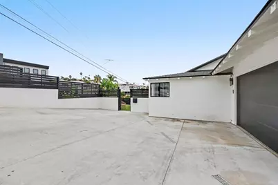 1891 Titus Street, San Diego, CA 92110 - Photo 10