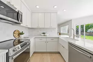 12549 Foxcroft Ct, San Diego, CA 92129 - Photo 14