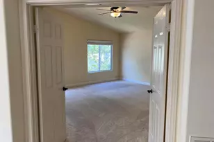 1068 Barsky Ln, Fallbrook, CA 92028 - Photo 10
