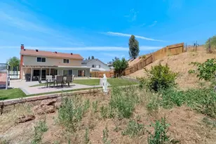 8406 Alado Pl, El Cajon, CA 92021 - Photo 14