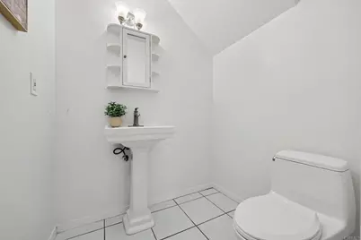 679 Seacoast Drive, Imperial Beach, CA 91932 - Photo 14