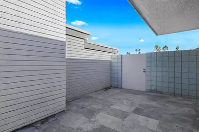 415 E Avenida Granada, Palm Springs, CA 92264 - Photo 16
