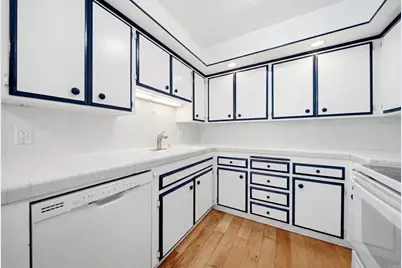 5015 Cape May Avenue #104, San Diego, CA 92107 - Photo 12