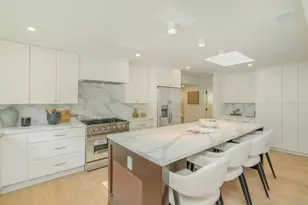 4210 Alcove Ave, Studio City, CA 91604 - Photo 2