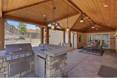670 N Citrus Avenue, Escondido, CA 92027 - Photo 12