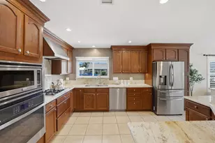 670 N Citrus Ave, Escondido, CA 92027 - Photo 4