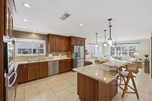670 N Citrus Ave, Escondido, CA 92027 - Photo 8