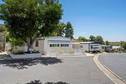 1925 Otay Lakes Road #19, Chula Vista, CA 91913 - Photo 4