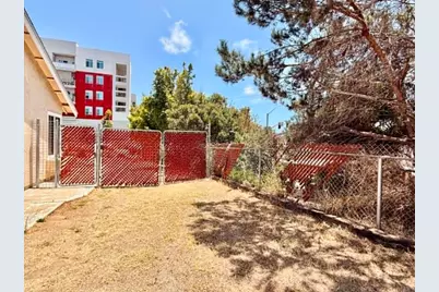1270 Valencia Pkwy, San Diego, CA 92114 - Photo 10