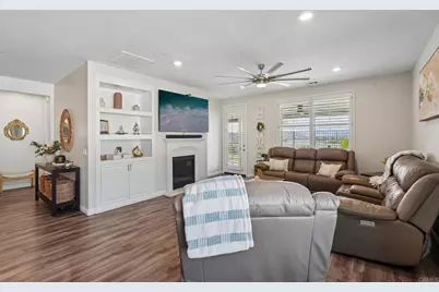 29045 Botanical Circle, Menifee, CA 92584 - Photo 6