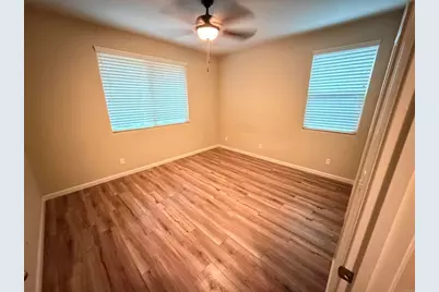 3197 Austin Avenue, Clovis, CA 93619 - Photo 18