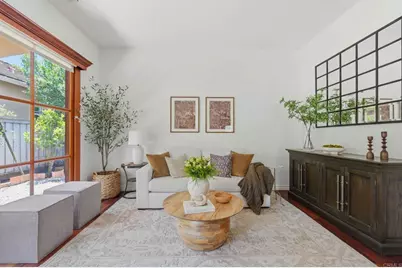 1001 Hawthorne Creek Drive, Chula Vista, CA 91914 - Photo 4