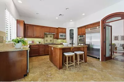 1001 Hawthorne Creek Drive, Chula Vista, CA 91914 - Photo 16