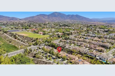 1001 Hawthorne Creek Drive, Chula Vista, CA 91914 - Photo 30