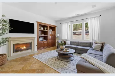 1001 Hawthorne Creek Drive, Chula Vista, CA 91914 - Photo 14
