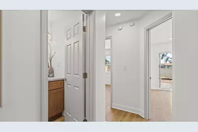 4588 Manitou Way, San Diego, CA 92117 - Photo 14