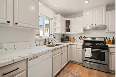 5118 Constitution Road, San Diego, CA 92117 - Photo 12