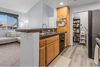 1880 Aubrives Place ##2134, Chula Vista, CA 91913 - Photo 16