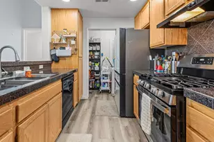 1880 Aubrives Pl, Chula Vista, CA 91913 - Photo 14