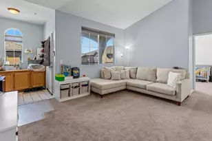 1880 Aubrives Pl, Chula Vista, CA 91913 - Photo 10
