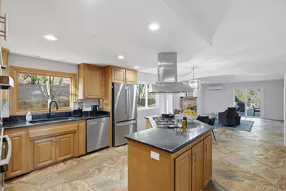 11151 Oak Creek Drive, Lakeside, CA 92040 - Photo 14
