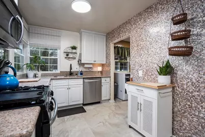 6705 Rolando Knolls Dr, La Mesa, CA 91942 - Photo 14