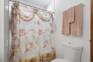 718 Sycamore Ave, Vista, CA 92083 - Photo 12