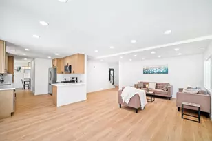 7043 Bobhird Dr, San Diego, CA 92119 - Photo 12