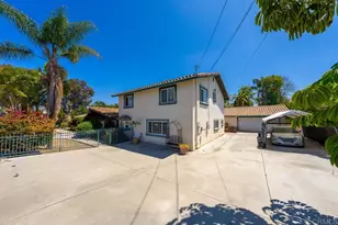 487 Hilltop Dr, Chula Vista, CA 91910 - Photo 10