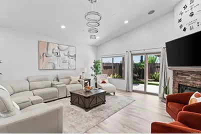 9460 Slope St., Santee, CA 92071 - Photo 8
