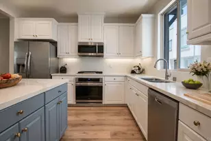 2427 Verano Wy., Vista, CA 92081 - Photo 8