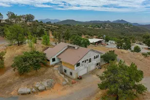 23660 Old Ranch Rd, Alpine, CA 91901 - Photo 10