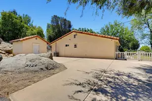 2185 Via Dieguenos, Alpine, CA 91901 - Photo 32
