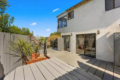 1243 Saxony Road, Encinitas, CA 92024 - Photo 28