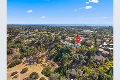 1243 Saxony Road, Encinitas, CA 92024 - Photo 16