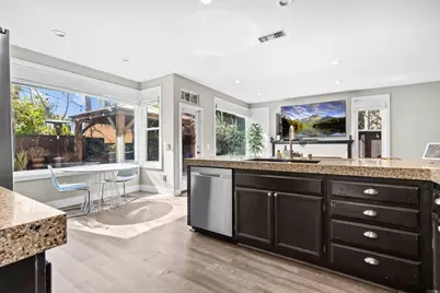 522 Bayona Loop, Chula Vista, CA 91910 - Photo 16