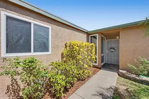 8461 Hudson Dr, San Diego, CA 92119 - Photo 6