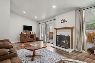 8461 Hudson Dr, San Diego, CA 92119 - Photo 12