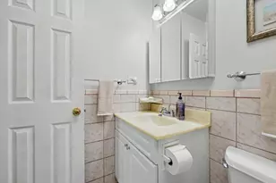 8461 Hudson Dr, San Diego, CA 92119 - Photo 20