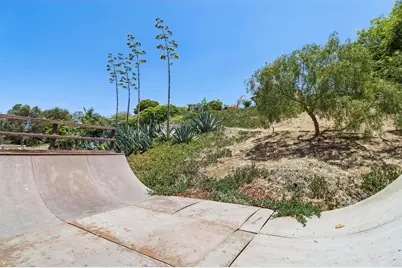 410 Santa Clara Drive, Vista, CA 92083 - Photo 38