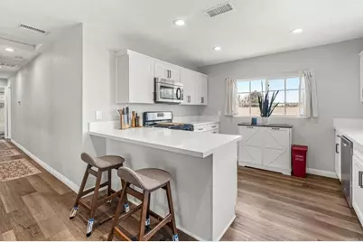 6729 Broadway, San Diego, CA 92114 - Photo 6