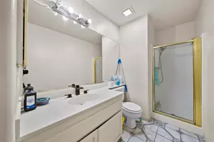 5542 Sun Ln, Bell Gardens, CA 90201 - Photo 14